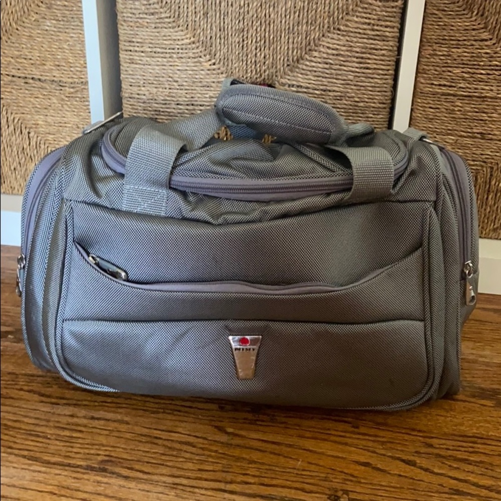 Delsey Small Dufle
